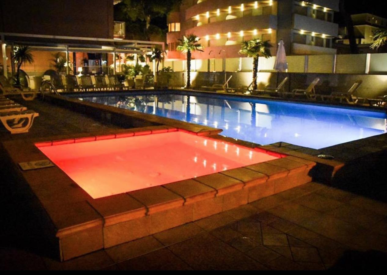 לידו די ג'סולו Hotel D'Annunzio מראה חיצוני תמונה