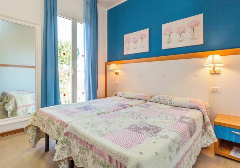 לידו די ג'סולו Hotel D'Annunzio מראה חיצוני תמונה