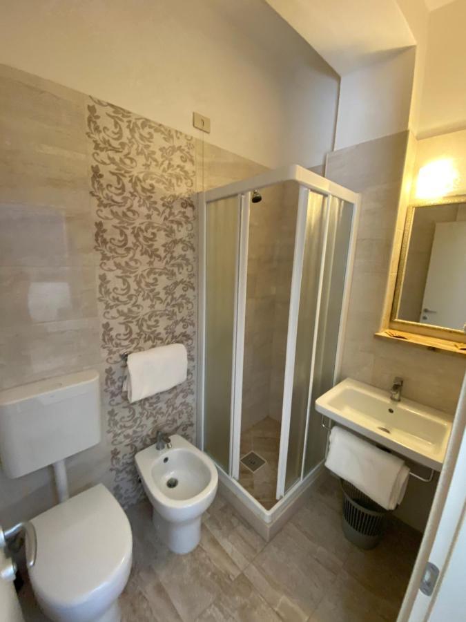 לידו די ג'סולו Hotel D'Annunzio מראה חיצוני תמונה