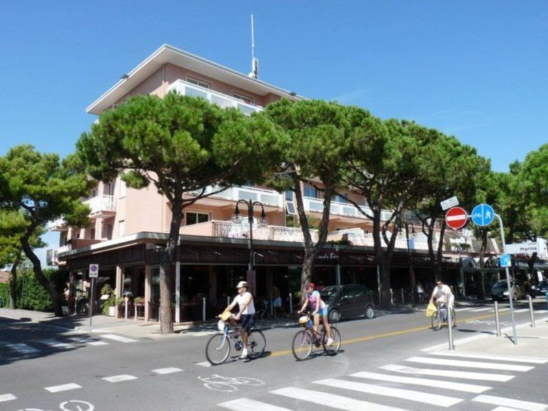 לידו די ג'סולו Hotel D'Annunzio מראה חיצוני תמונה